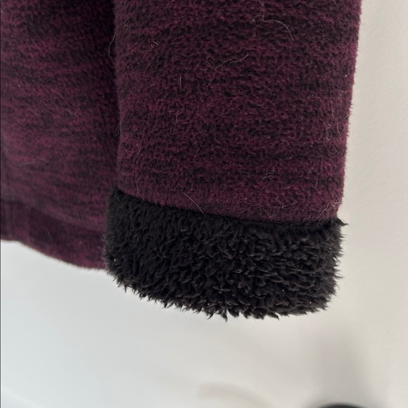 Purple Jacket black sherpa lining and cuff trim. Excellent pre-owned condition. - Picture 3 of 8